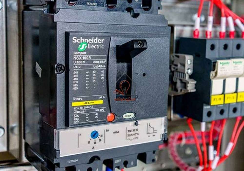 کلید اتوماتیک چیست؟